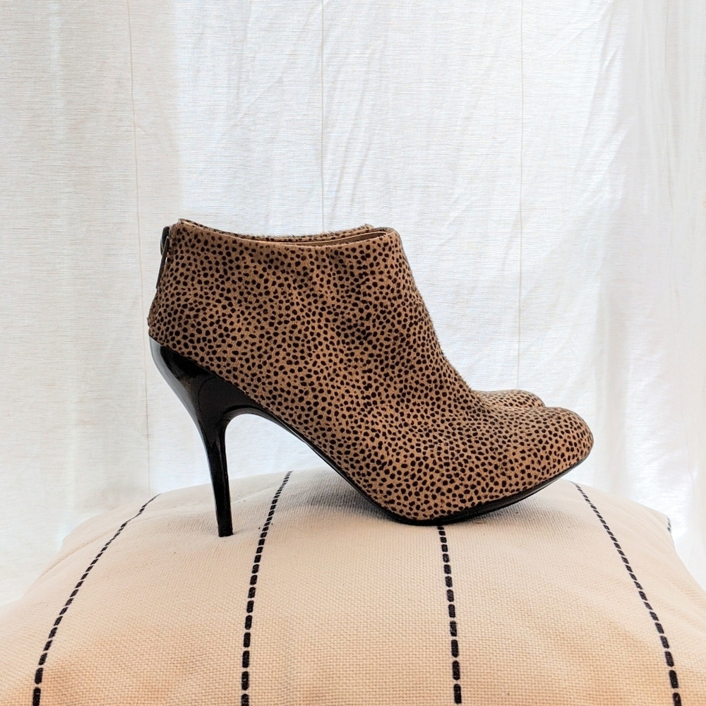 Kenneth Cole leopard print heels